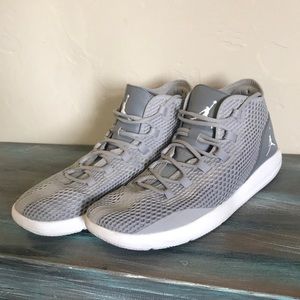 Jordan Reveal Casual Basketball Running Shoes